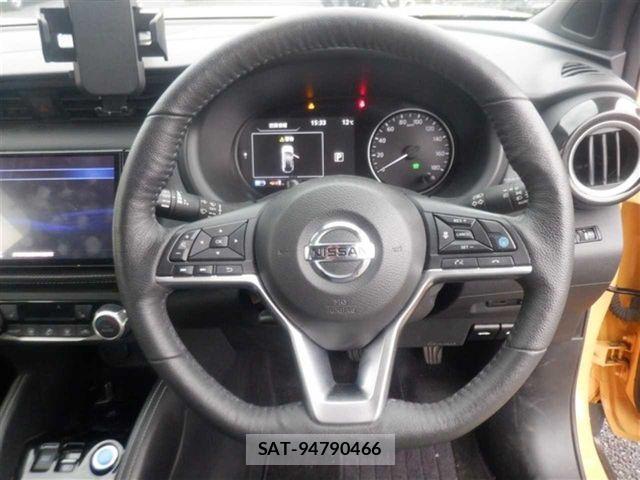 Nissan KICKS 2021-02 7327769-3