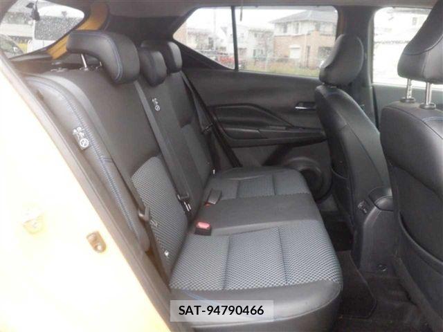 Nissan KICKS 2021-02 7327769-6