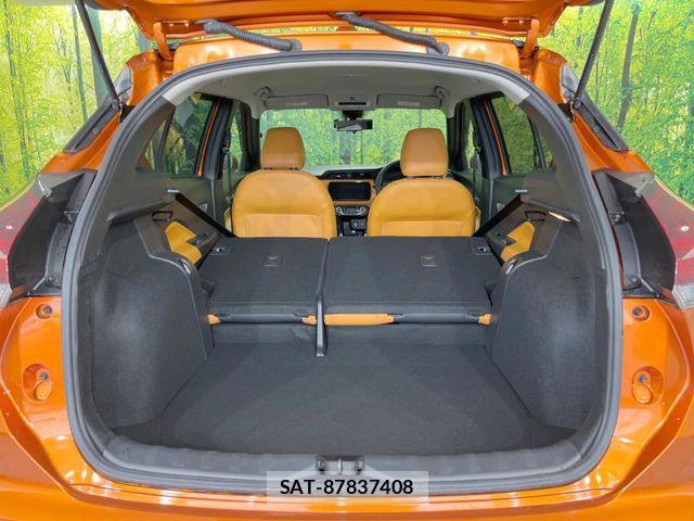 Nissan KICKS 2021-09 7327778-9
