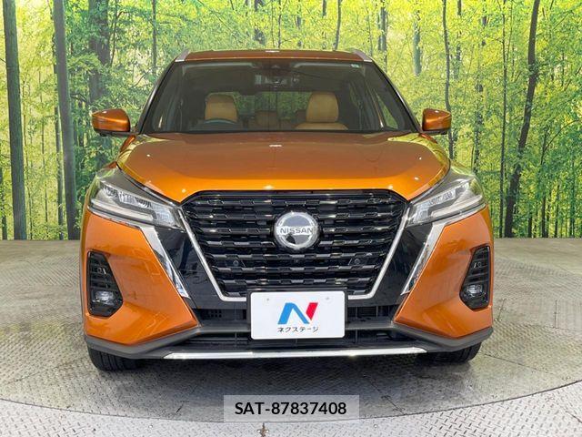 Nissan KICKS 2021-09 7327778-13