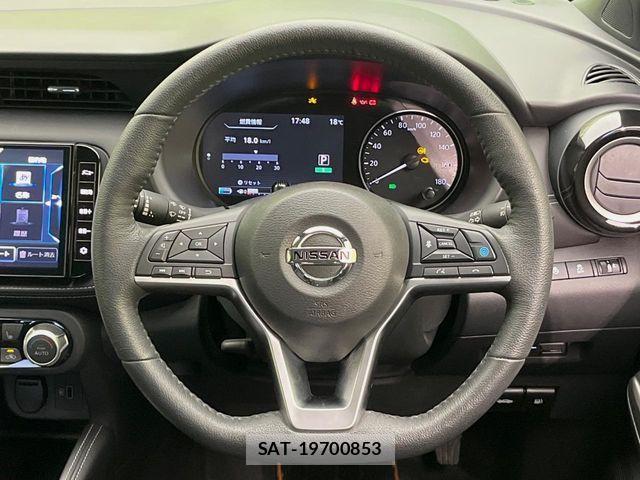 Nissan KICKS 2022-01 7327780-10