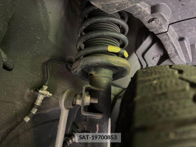 Nissan KICKS 2022-01 7327780-19