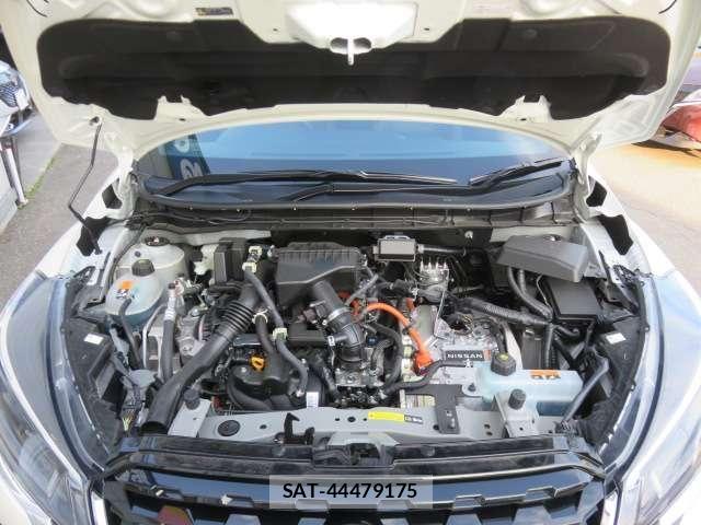 Nissan KICKS 2025-10 7327773-27
