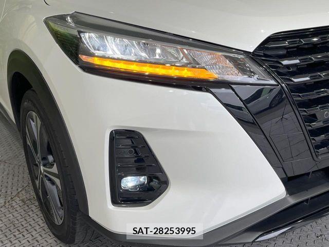 Nissan KICKS 2021-09 7327776-11