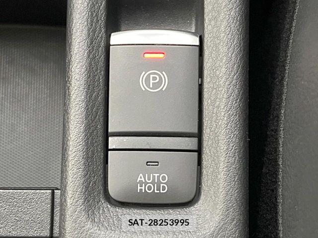 Nissan KICKS 2021-09 7327776-6