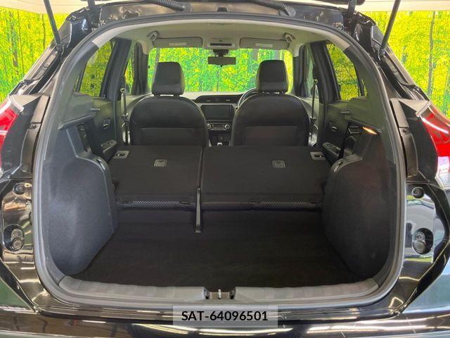 Nissan KICKS 2021-12 7327782-9