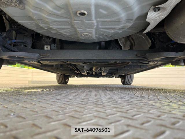 Nissan KICKS 2021-12 7327782-18