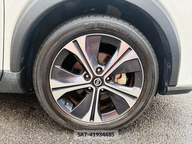 Nissan KICKS 2021-08 7327788-12