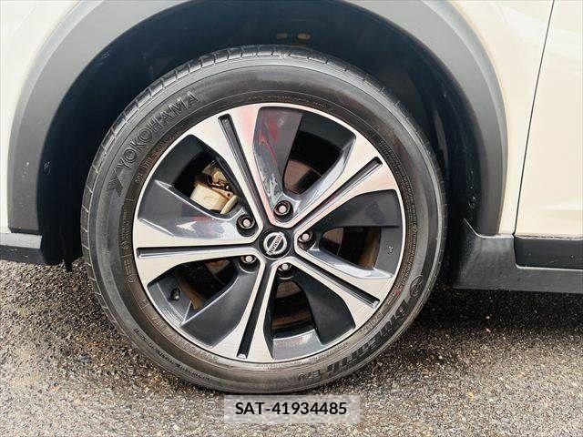 Nissan KICKS 2021-08 7327788-28