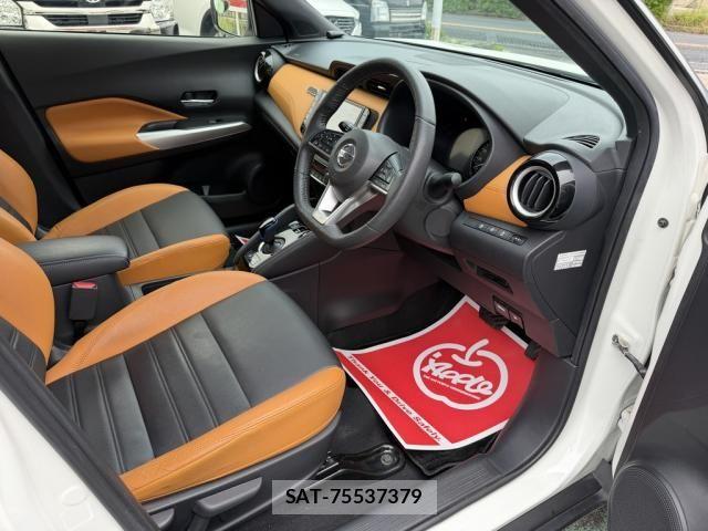 Nissan KICKS 2020-06 7358314-7