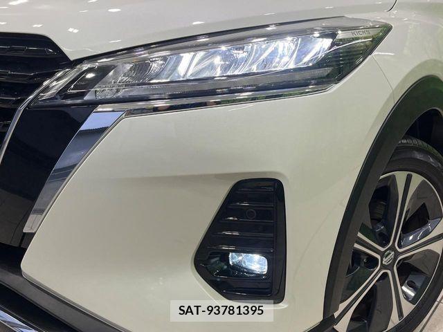 Nissan KICKS 2021-05 7358315-11
