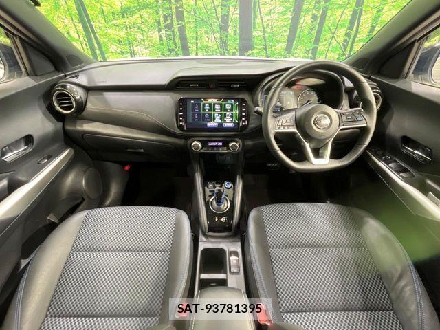Nissan KICKS 2021-05 7358315-1