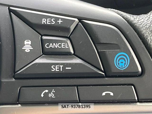 Nissan KICKS 2021-05 7358315-5