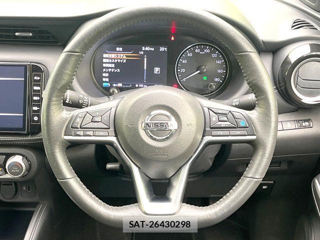 Nissan KICKS 2021-03 7358311-10