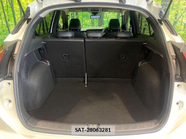 Nissan KICKS 2020-11 7358310-9