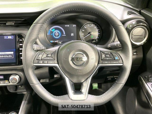 Nissan KICKS 2021-02 7358318-12