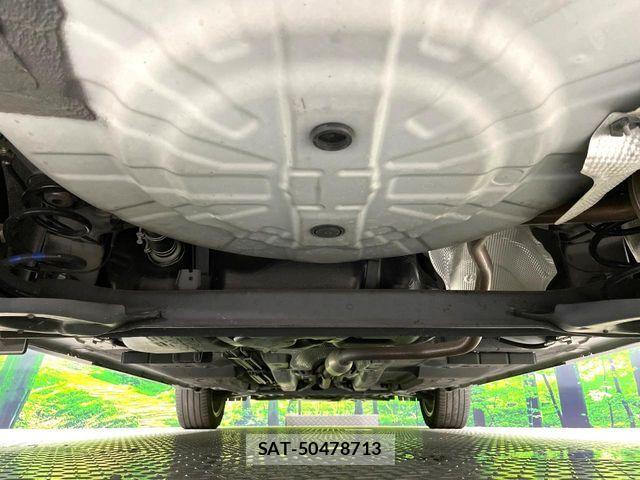 Nissan KICKS 2021-02 7358318-18