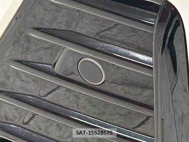 Nissan KICKS 2022-05 7358312-14
