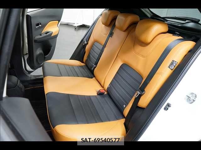 Nissan KICKS 2020-11 7358316-17