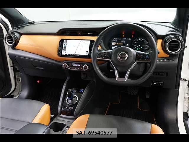 Nissan KICKS 2020-11 7358316-1
