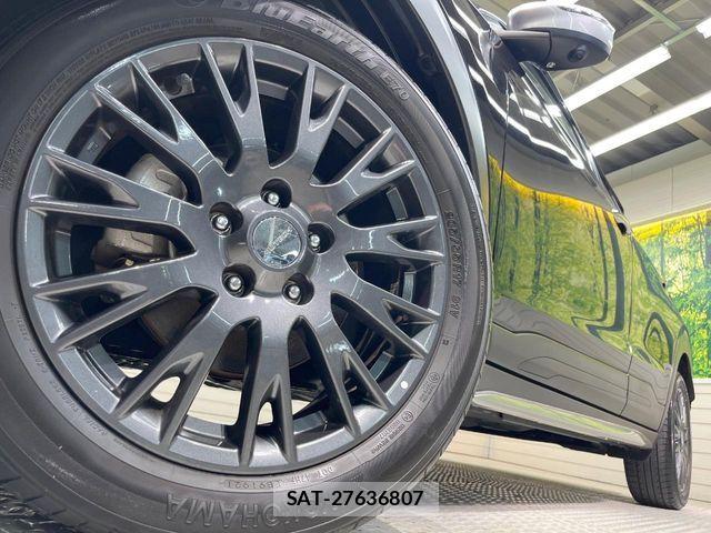 Nissan KICKS 2021-08 7392524-12