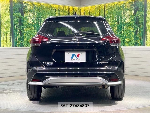 Nissan KICKS 2021-08 7392524-14