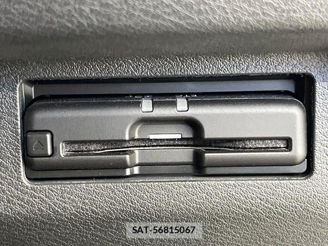 Nissan KICKS 2021-02 7392536-6