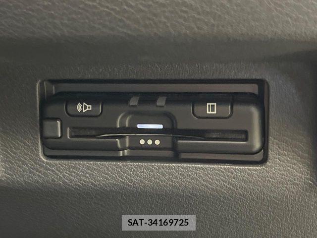 Nissan KICKS 2021-01 7392534-6