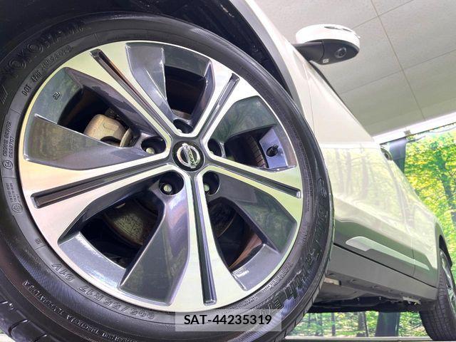 Nissan KICKS 2021-09 7392527-12