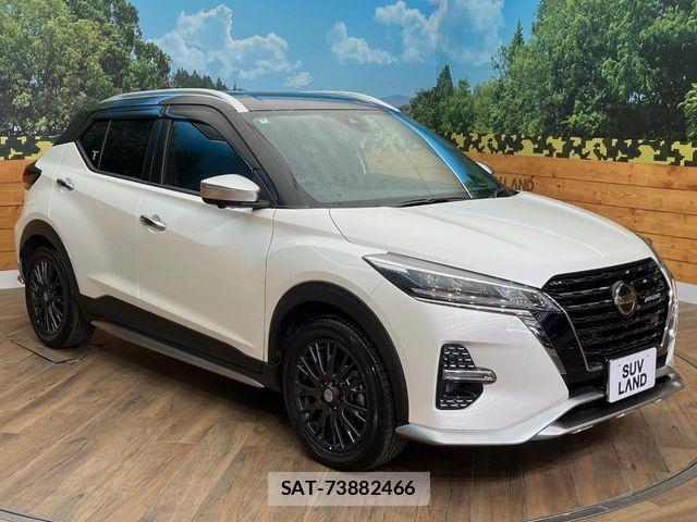 Nissan KICKS 2022-07 7455192-17