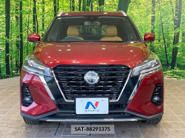 Nissan KICKS 2020-08 7455197-13