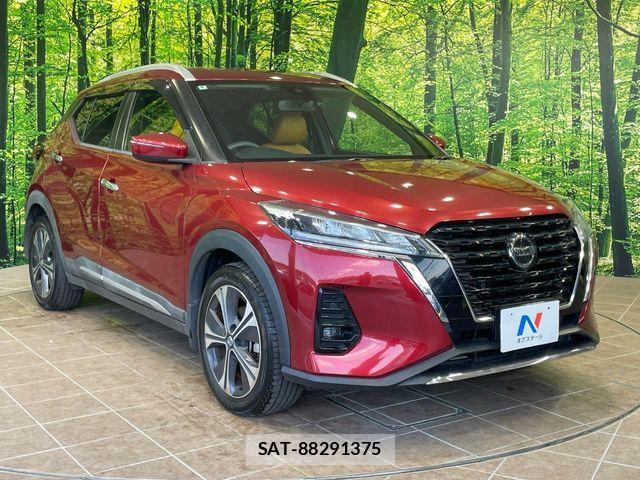 Nissan KICKS 2020-08 7455197-15