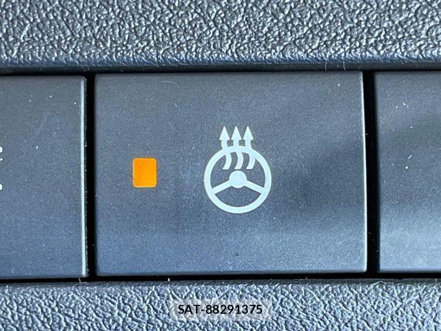 Nissan KICKS 2020-08 7455197-5