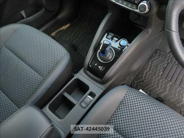Nissan KICKS 2021-06 7455195-11