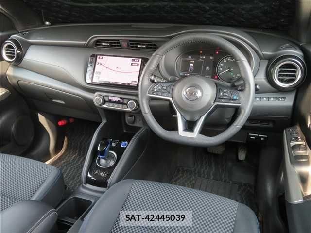 Nissan KICKS 2021-06 7455195-1