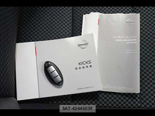Nissan KICKS 2021-06 7455195-7