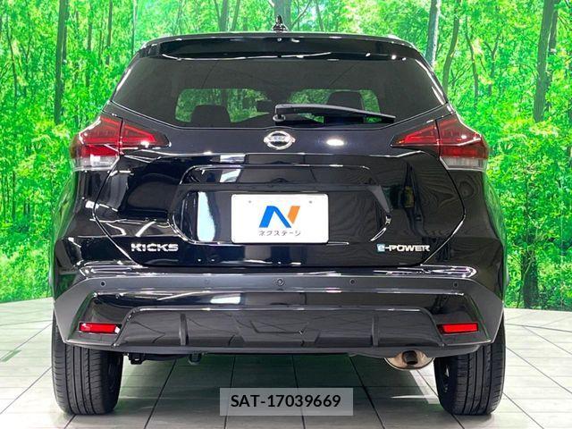 Nissan KICKS 2022-03 7455196-16