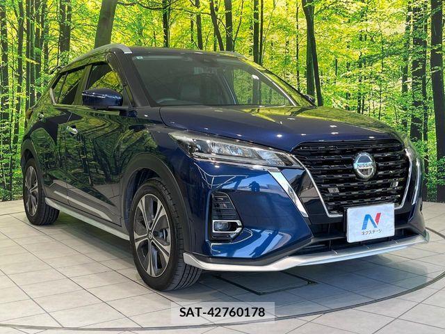 Nissan KICKS 2021-07 7455201-15