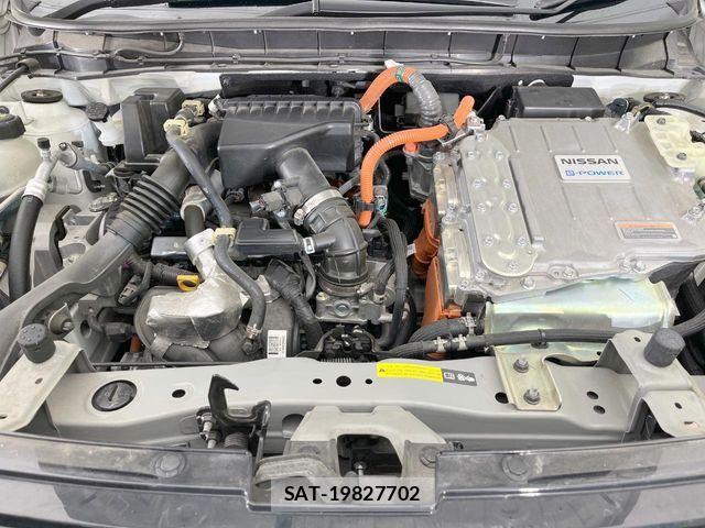 Nissan KICKS 2021-07 7455193-17