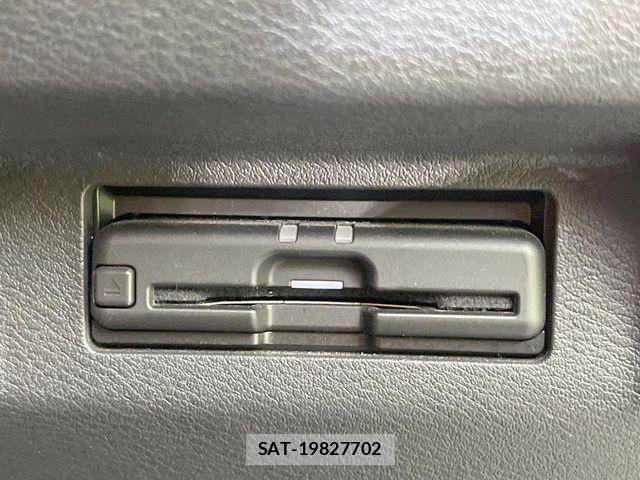 Nissan KICKS 2021-07 7455193-6