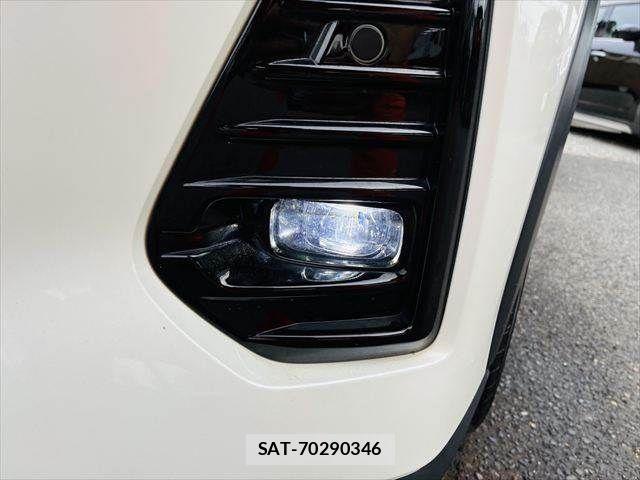 Nissan KICKS 2020-09 7501109-11