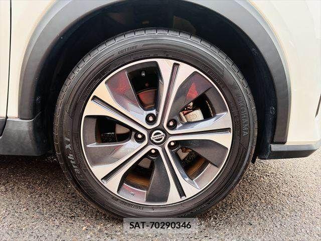 Nissan KICKS 2020-09 7501109-12