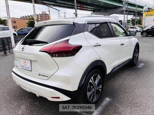 Nissan KICKS 2020-09 7501109-16