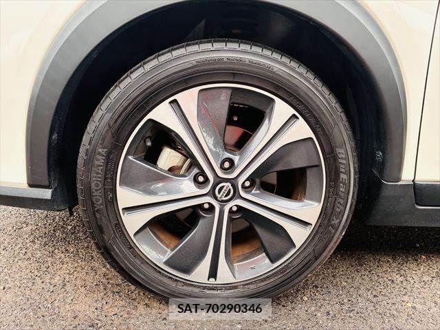 Nissan KICKS 2020-09 7501109-28