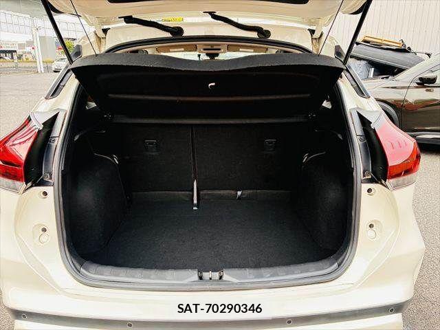 Nissan KICKS 2020-09 7501109-8
