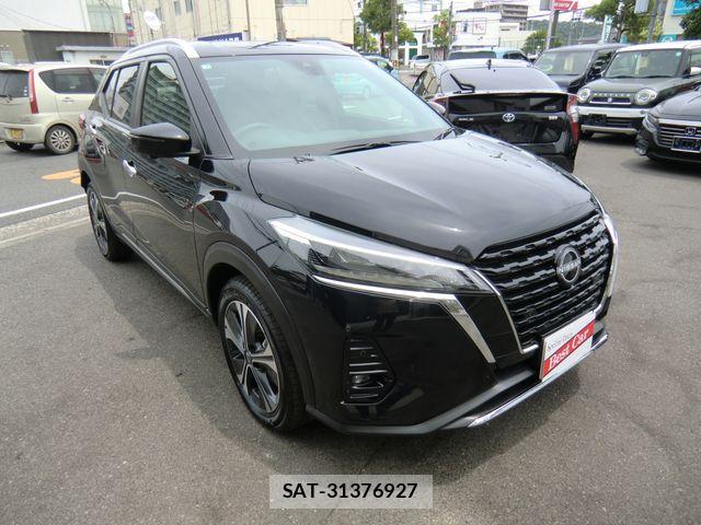 Nissan KICKS 2025-07 7508928-7