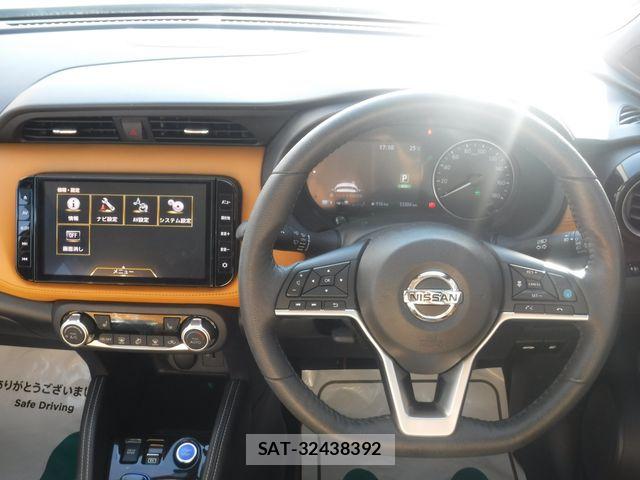Nissan KICKS 2021-06 7508930-9
