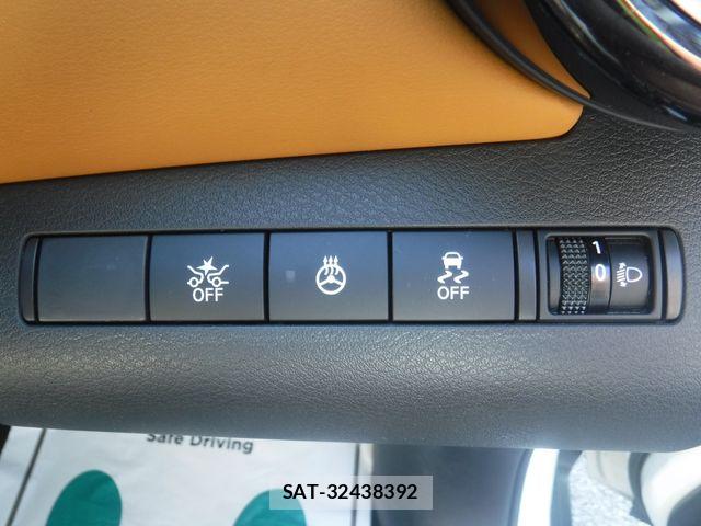 Nissan KICKS 2021-06 7508930-16