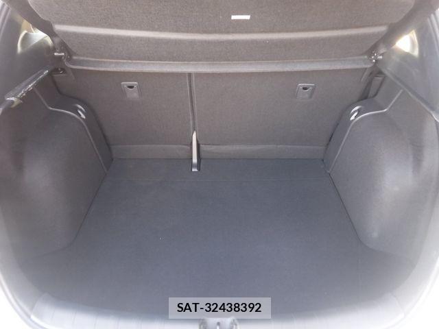 Nissan KICKS 2021-06 7508930-8