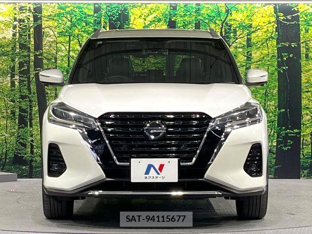 Nissan KICKS 2021-07 7501111-13